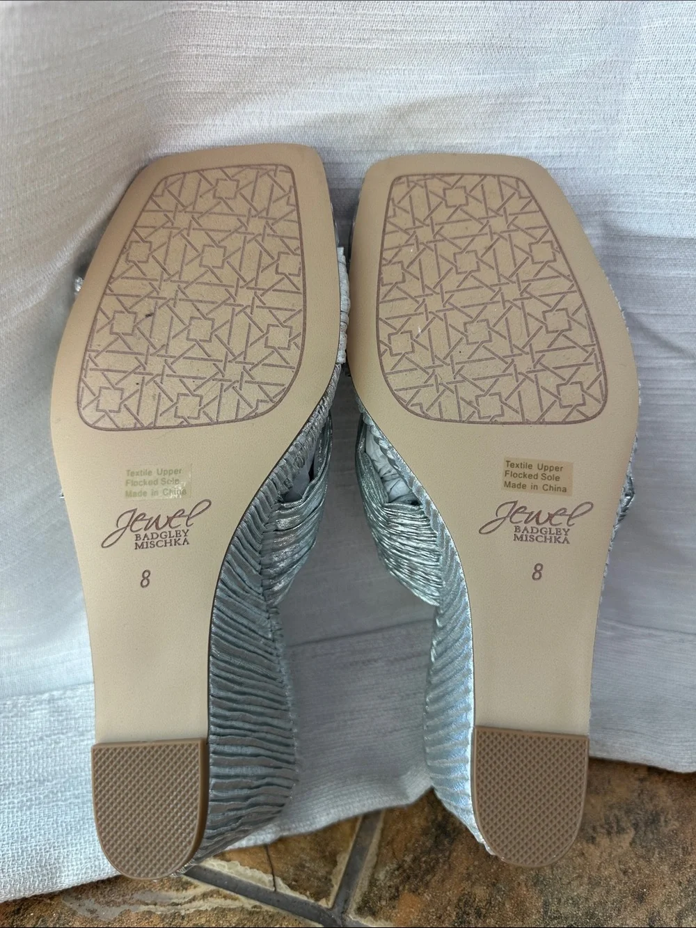 Jewel Badgley Mischka Metallic Silver Knotted Wedge Sandals